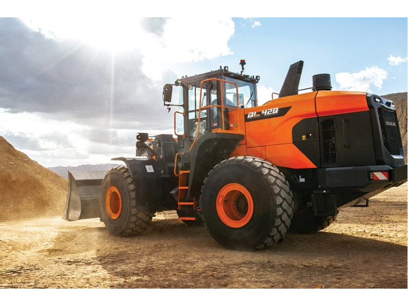 Погрузчик DL420-7M